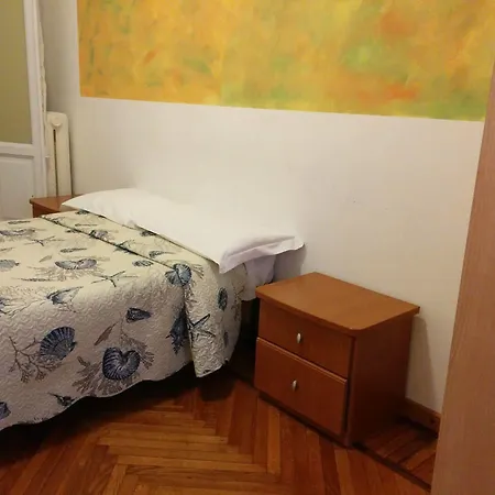 Hostal Adam's House Milán