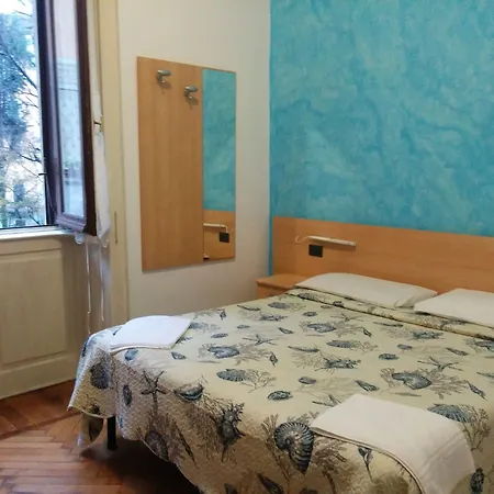 Adam's House Hostel